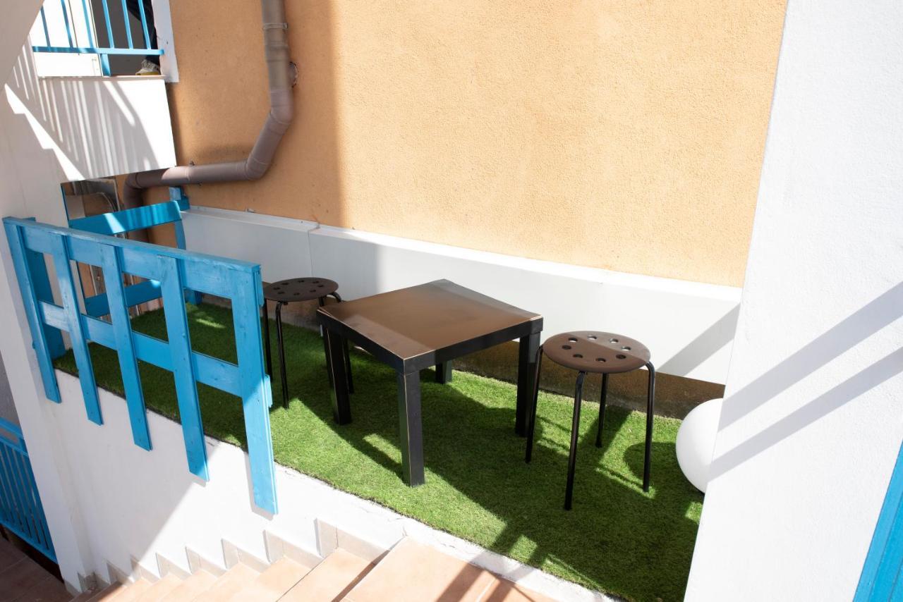 Carlo V - Holiday Rooms Porto Empedocle Exterior foto